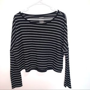 🌷5/$20 Arizona Black/White Striped Crop Top